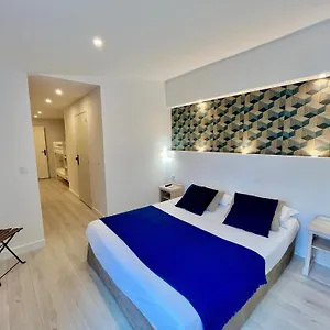 Hotell De Flore, Saint-Raphaël